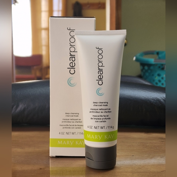 Clear Proof Deep-Cleansing Charcoal Mask - Picture 2 of 2